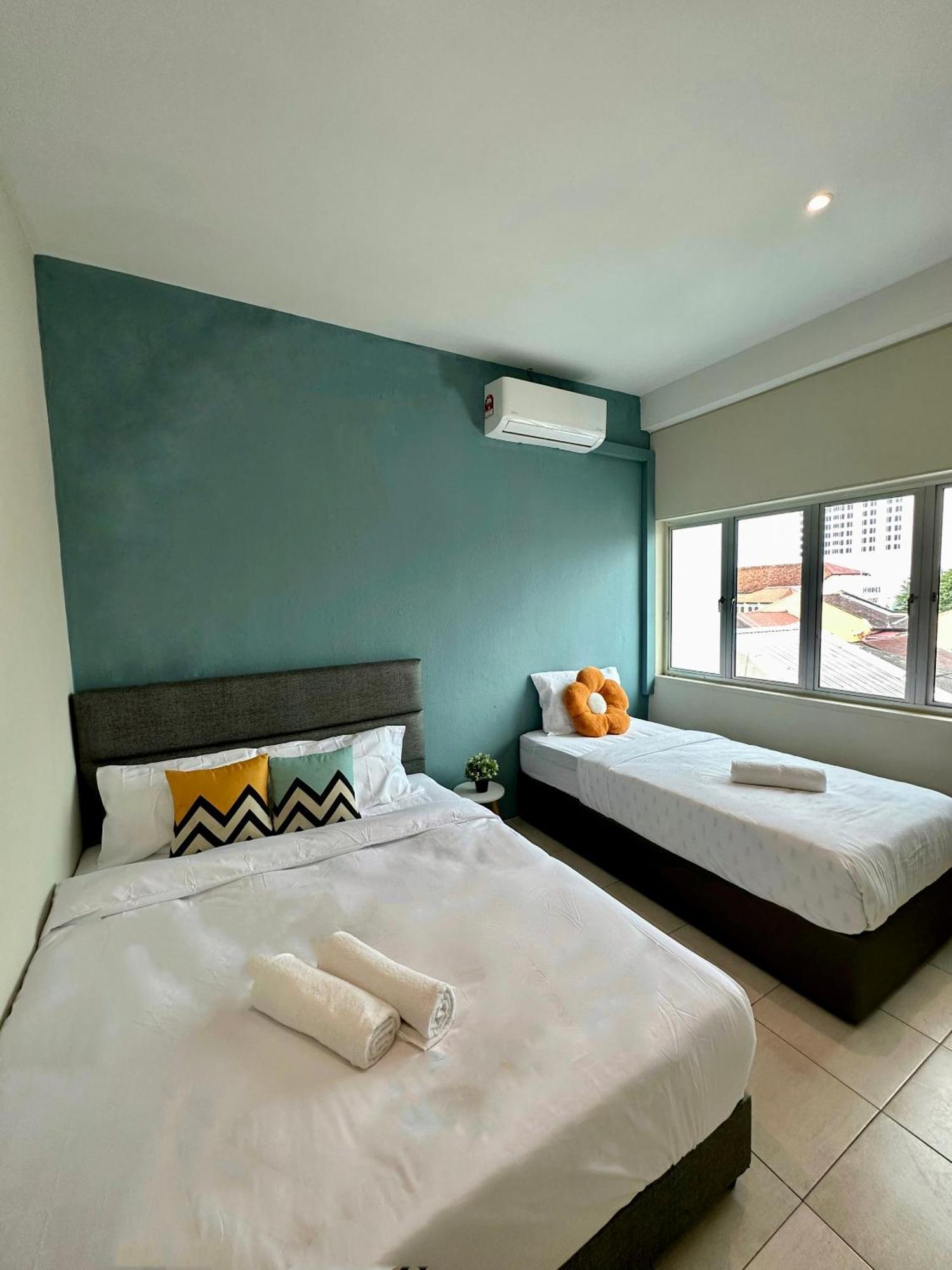 Swing & Pillows @ Malabar George Town Buitenkant foto